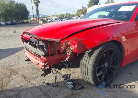 2014 Ford Mustang V6 из США, поврежденный, VIN 1ZVBP8AM9E5278410